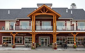 Hillcrest Farm Market B&B